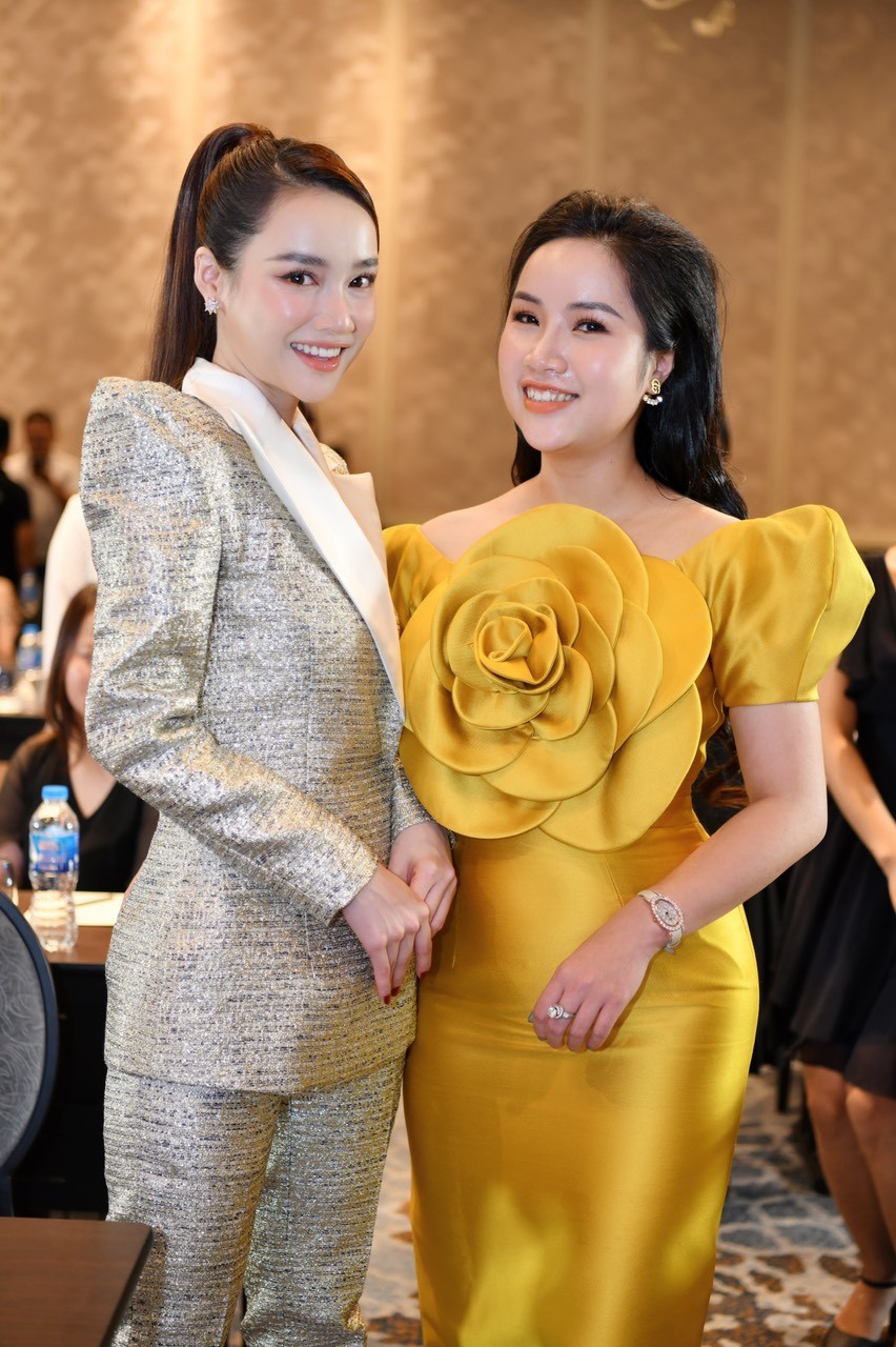 Đàn ông phải như Danh hài Trường Giang - Doanh nhân Đỗ Hương Ly chia sẻ